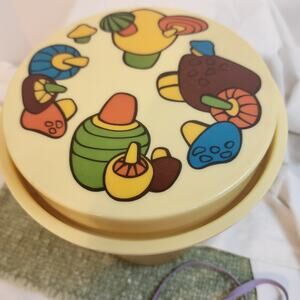 Vintage Rubbermaid 2224 Mushroom Canister 1970s Retro Yellow Kitchen Container